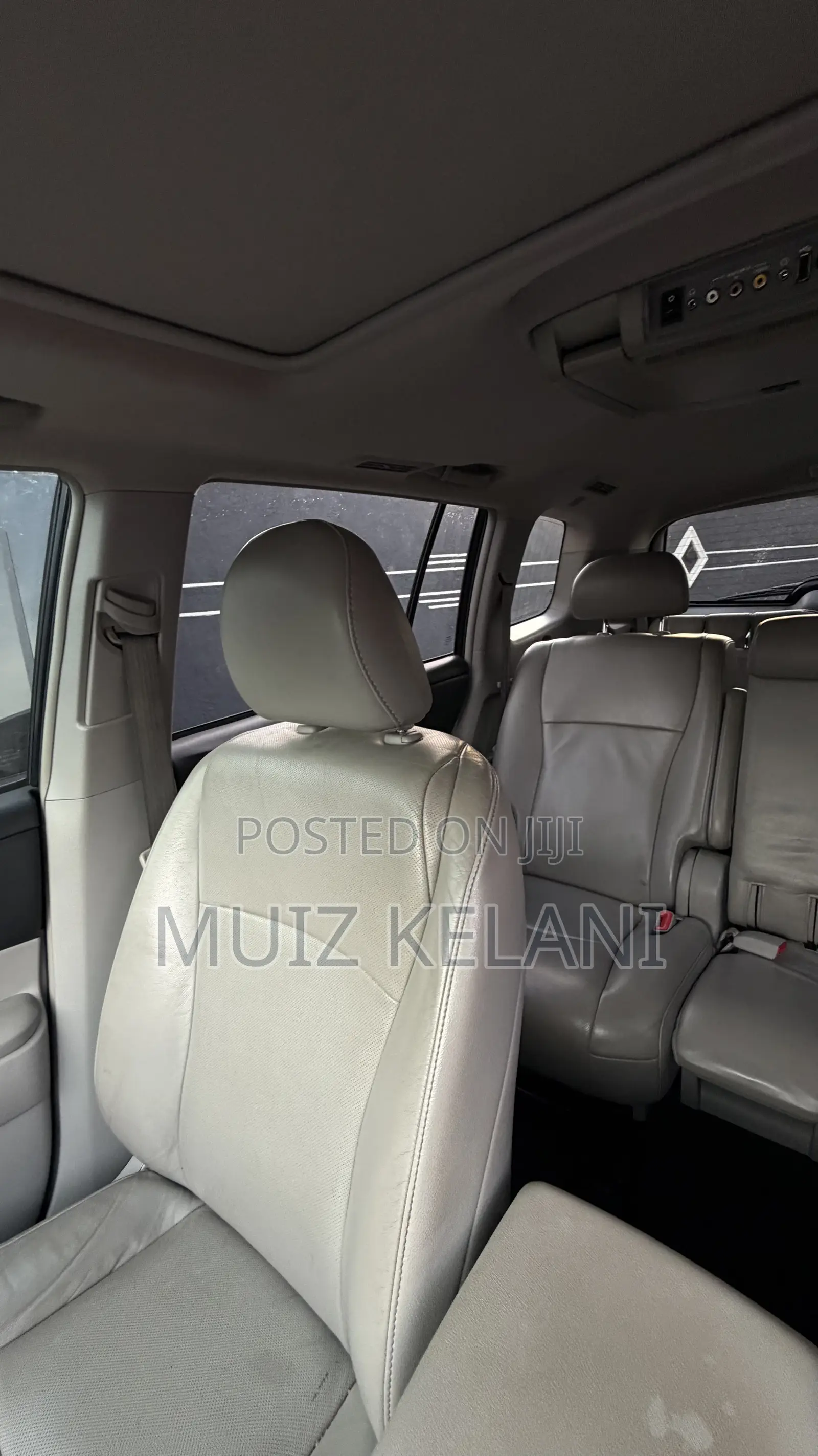 Toyota Highlander 3.5L 4WD 2013 Silver