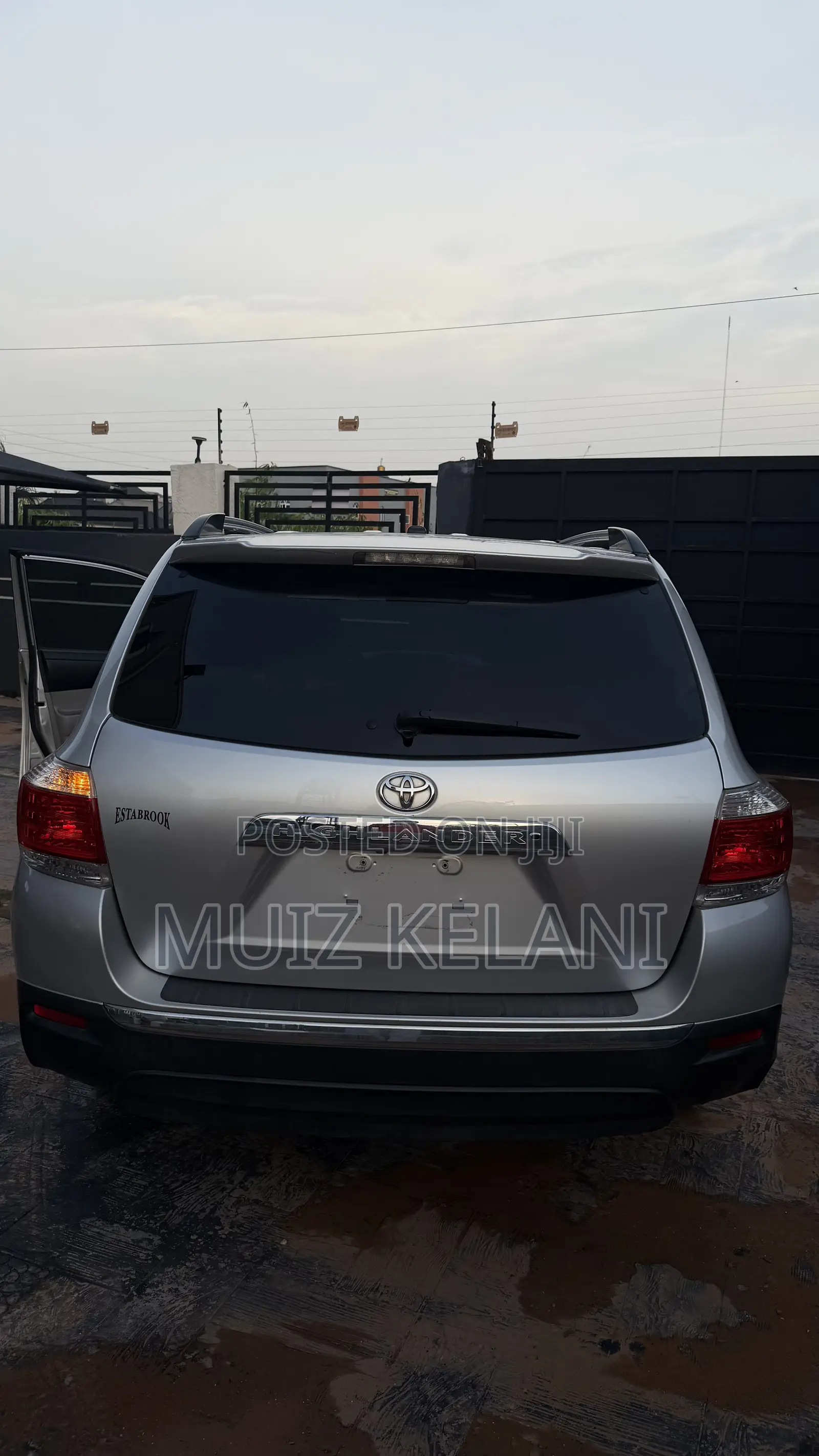 Toyota Highlander 3.5L 4WD 2013 Silver