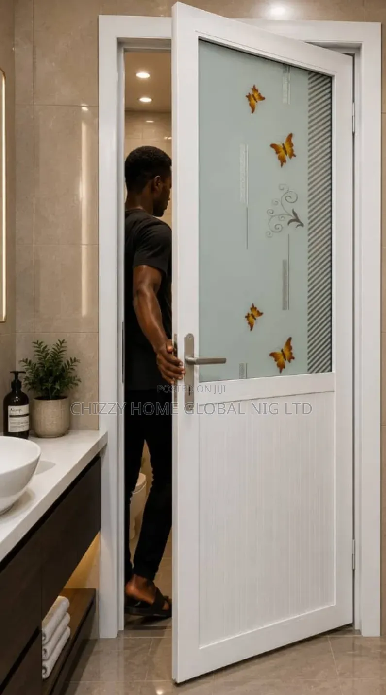Luxury Aluminum Toilet Half Glass Door 7ft by 750