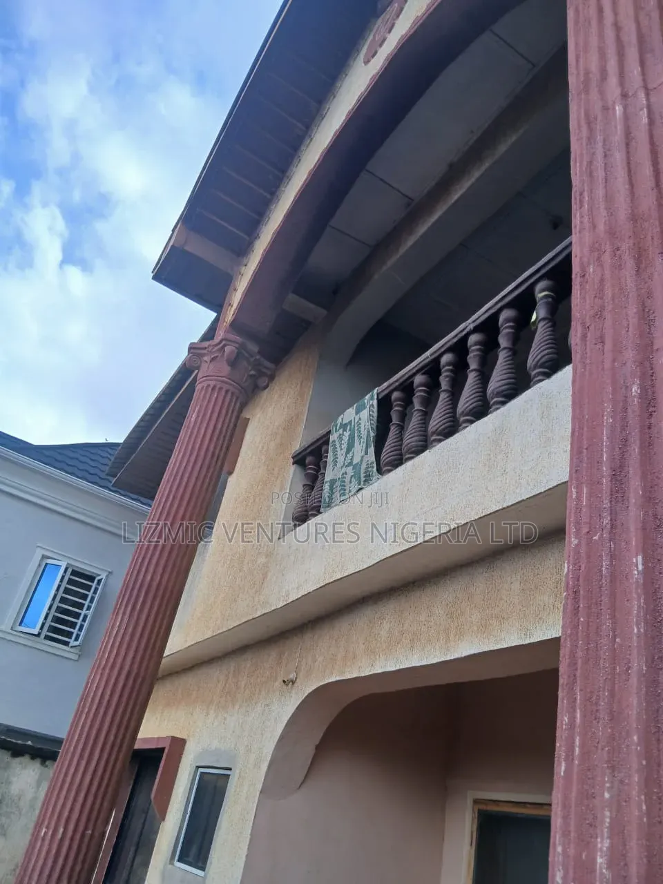 3bdrm Block of Flats in New London, Ipaja / Ipaja for sale