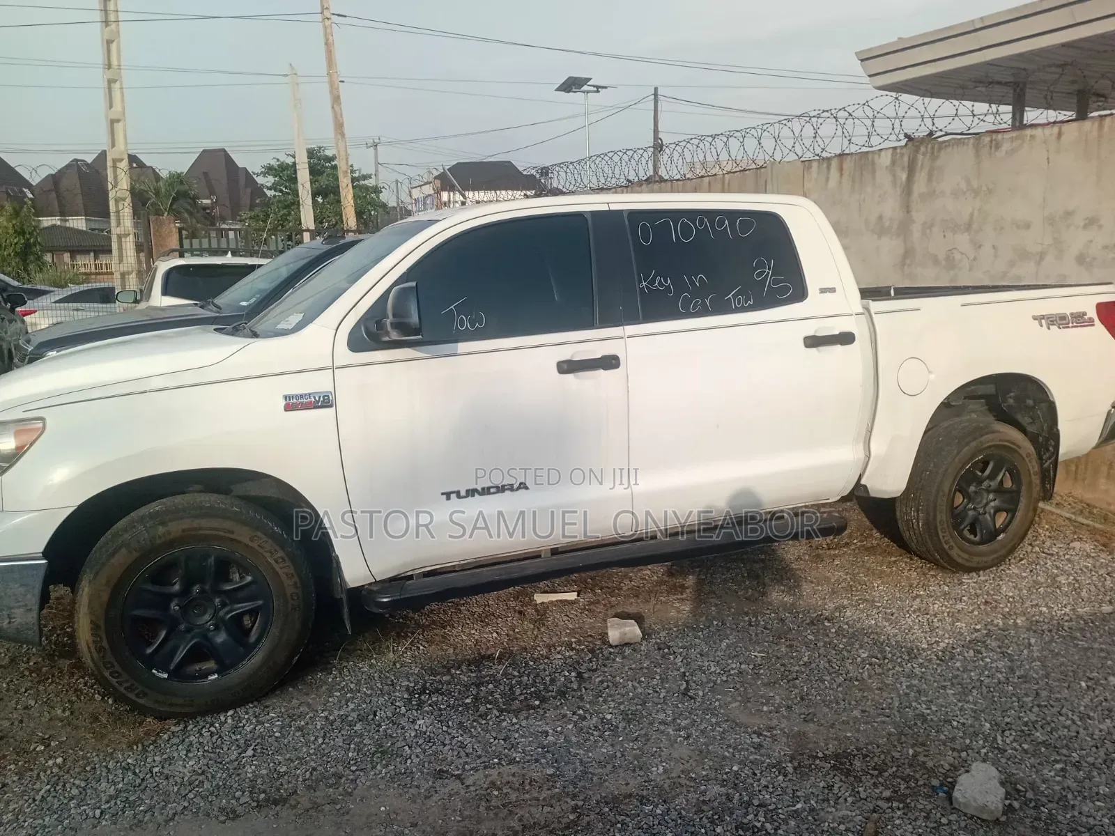 Toyota Tundra Regular Cab 4x4 2009 White