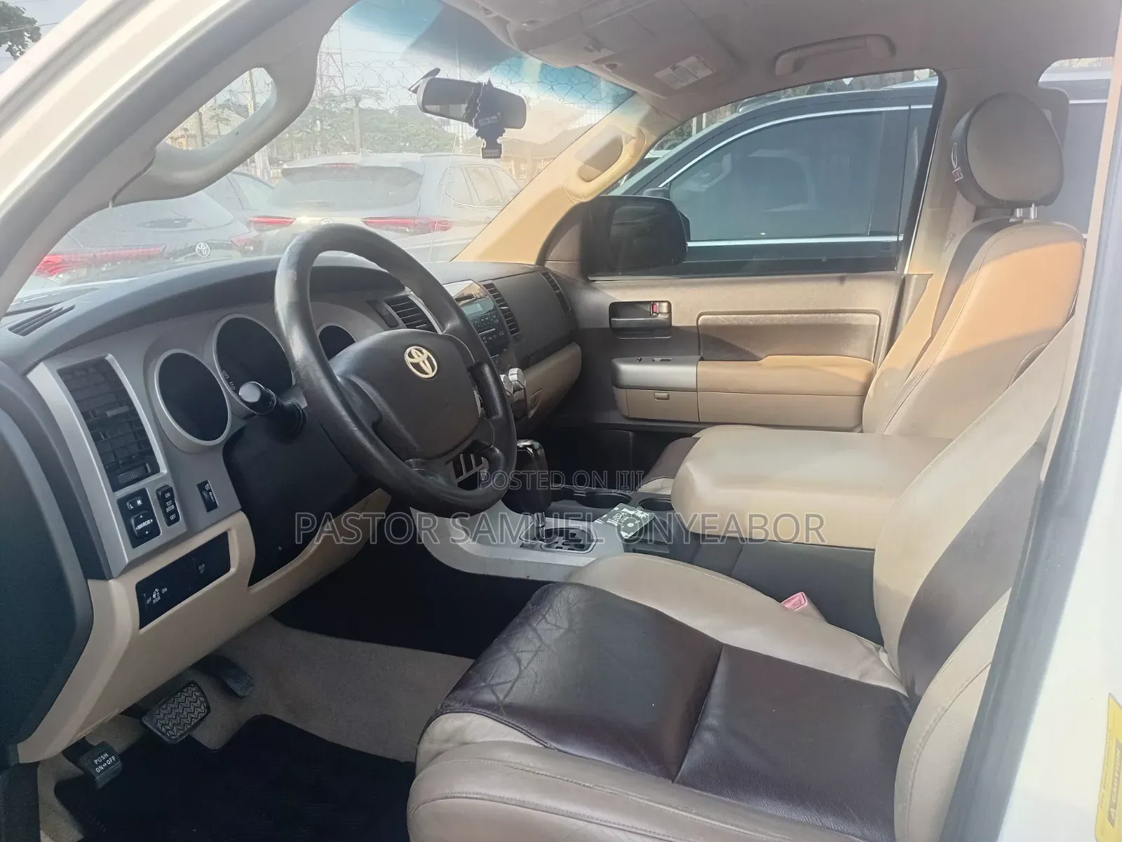 Toyota Tundra Regular Cab 4x4 2009 White