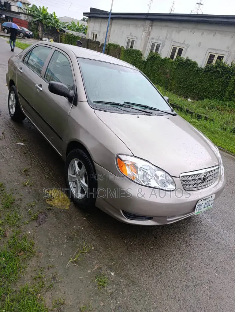 Toyota Corolla 2004 Silver