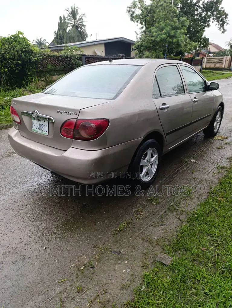 Toyota Corolla 2004 Silver