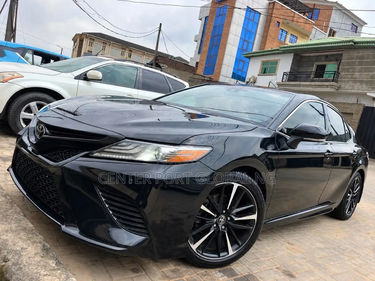 Toyota Camry XSE FWD (2.5L 4cyl 8AM) 2018 Black
