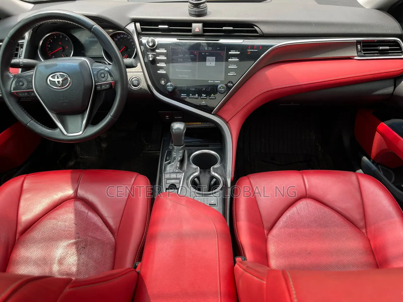 Toyota Camry XSE FWD (2.5L 4cyl 8AM) 2018 Black