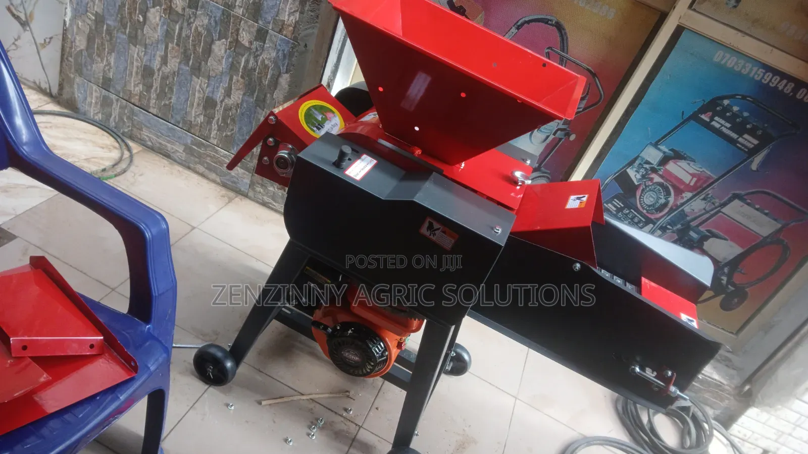 Chaff Cutter With Conveyor
