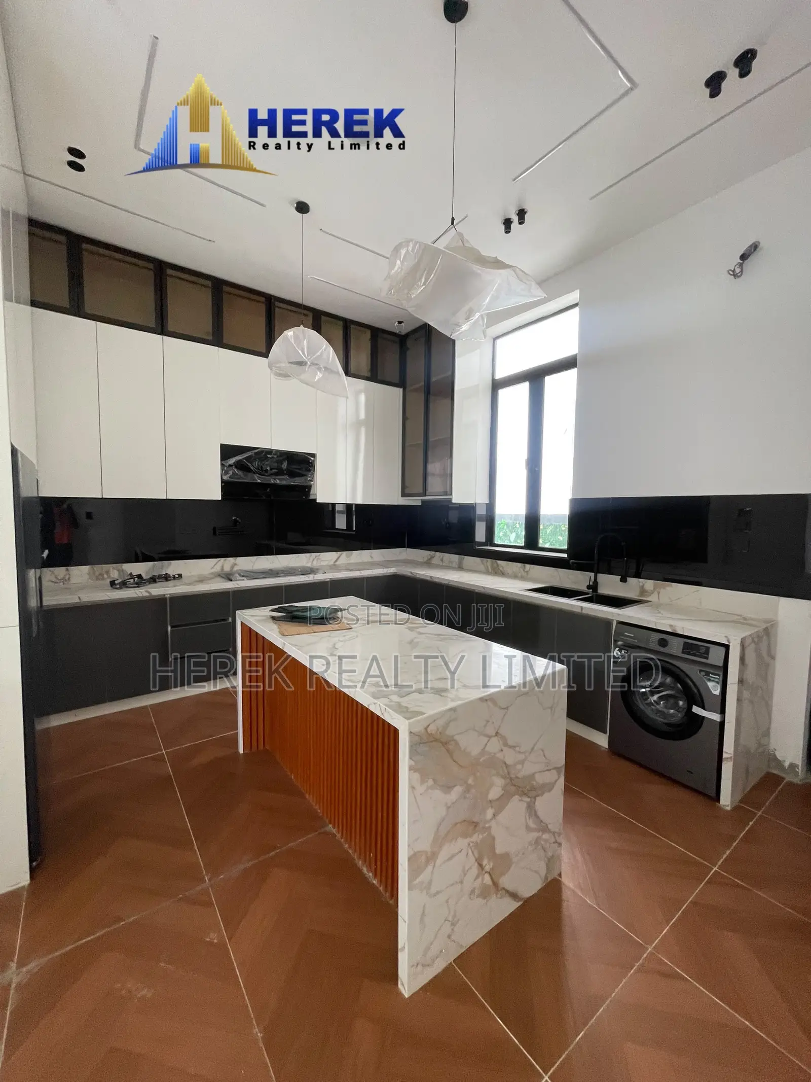 5bdrm Duplex in Lekki Palm City, Ado / Ajah for sale