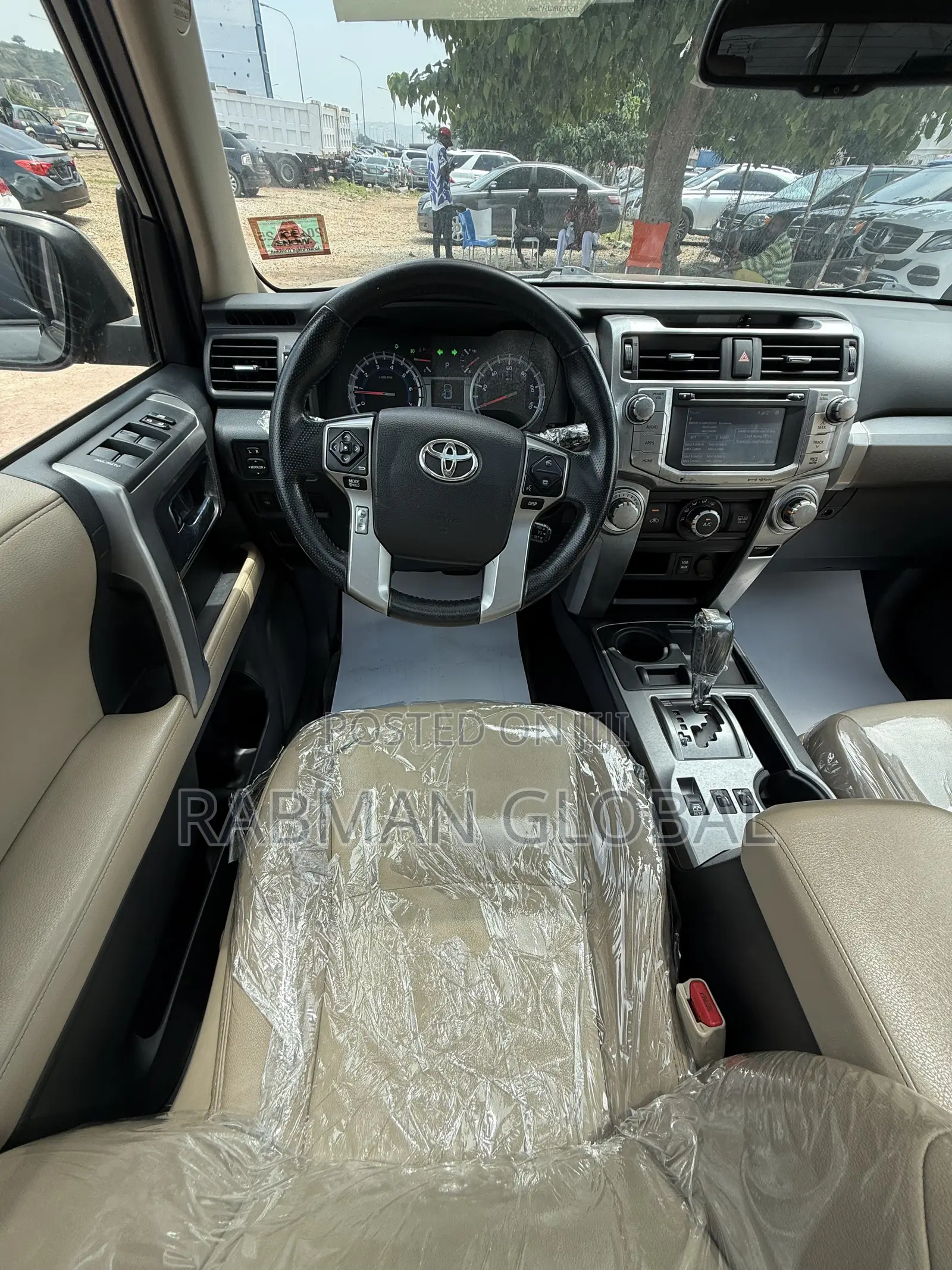 Toyota 4-Runner SR5 4x4 2018 Gray