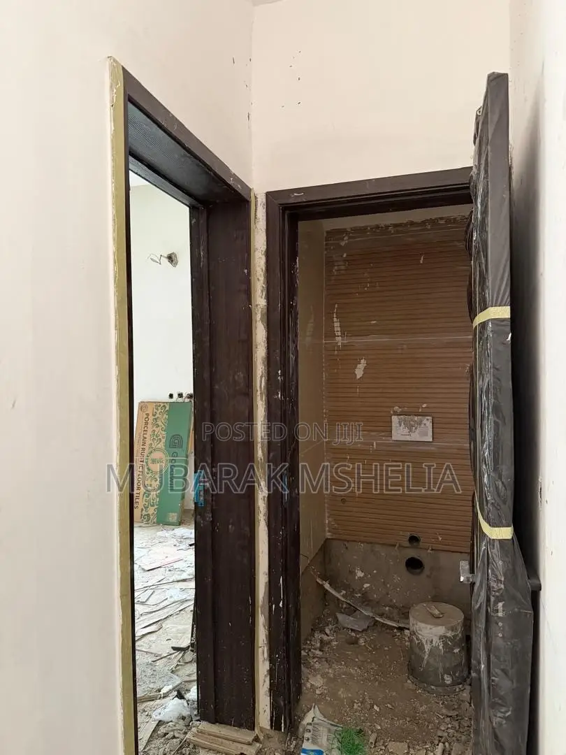 4bdrm Duplex in Guzape District for sale