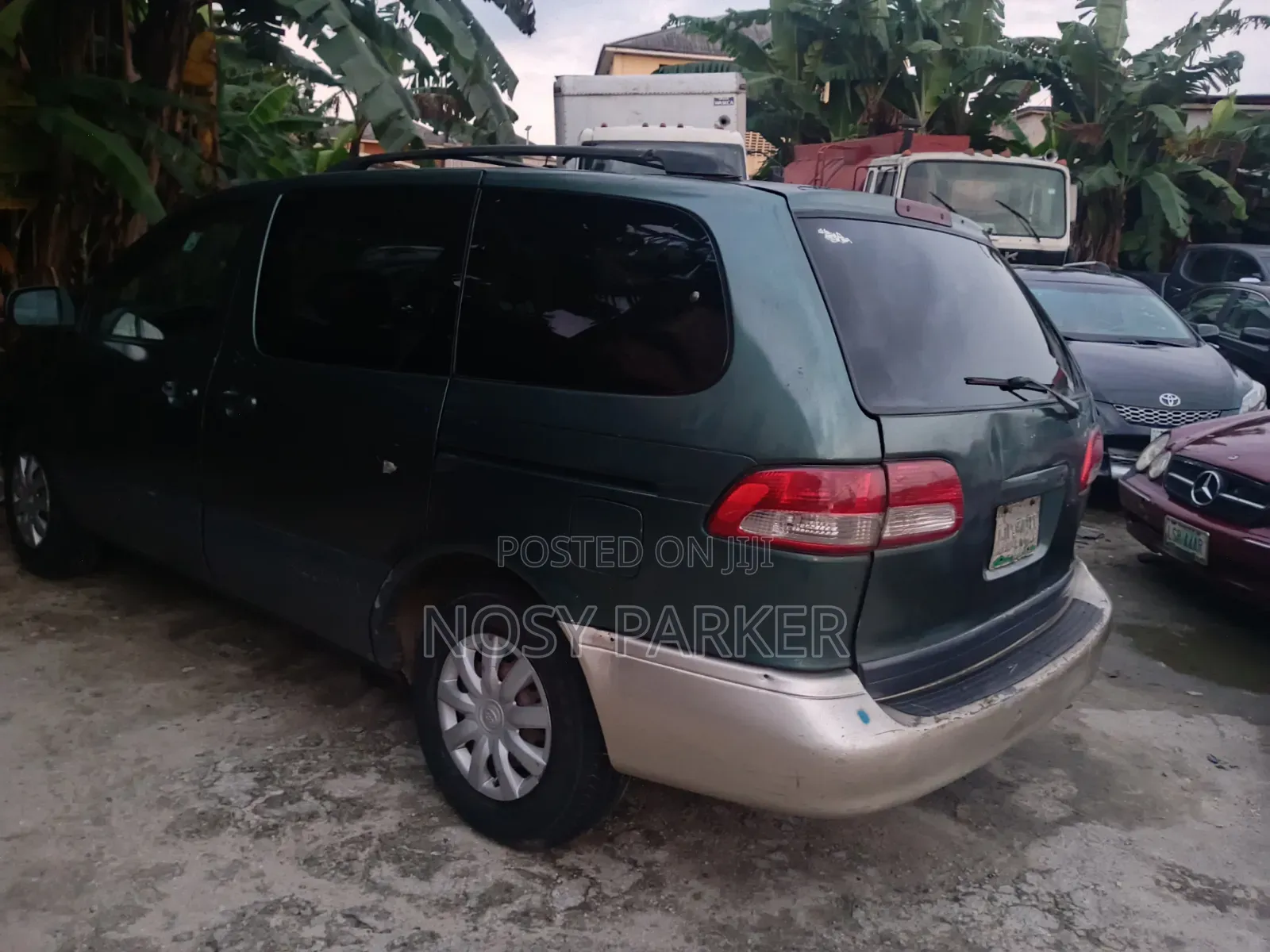Toyota Sienna LE 2002 Gray
