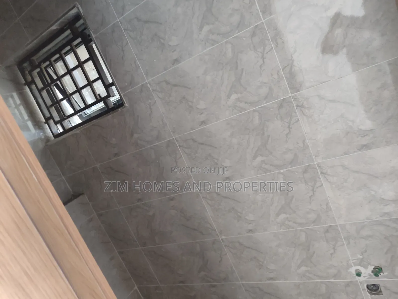 5bdrm Duplex in Zim Homes And, Katampe (Main) for sale