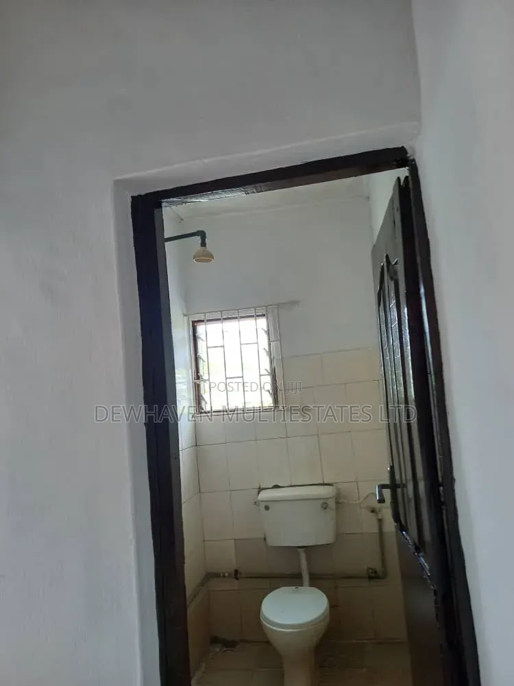 3bdrm Bungalow in Obafemi-Owode for sale