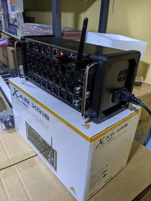 Behringer X Air XR18