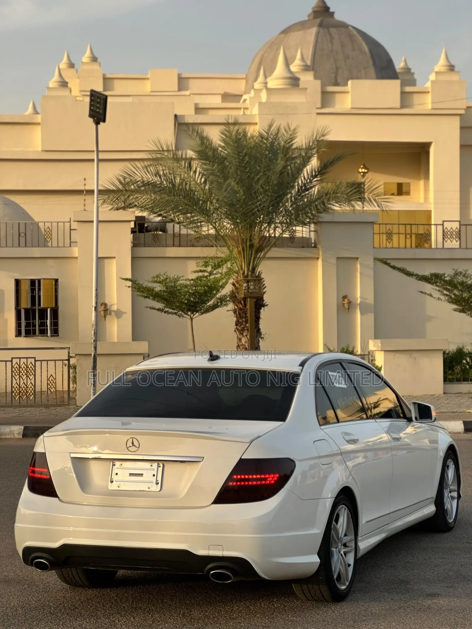 Mercedes-Benz C300 2013 White