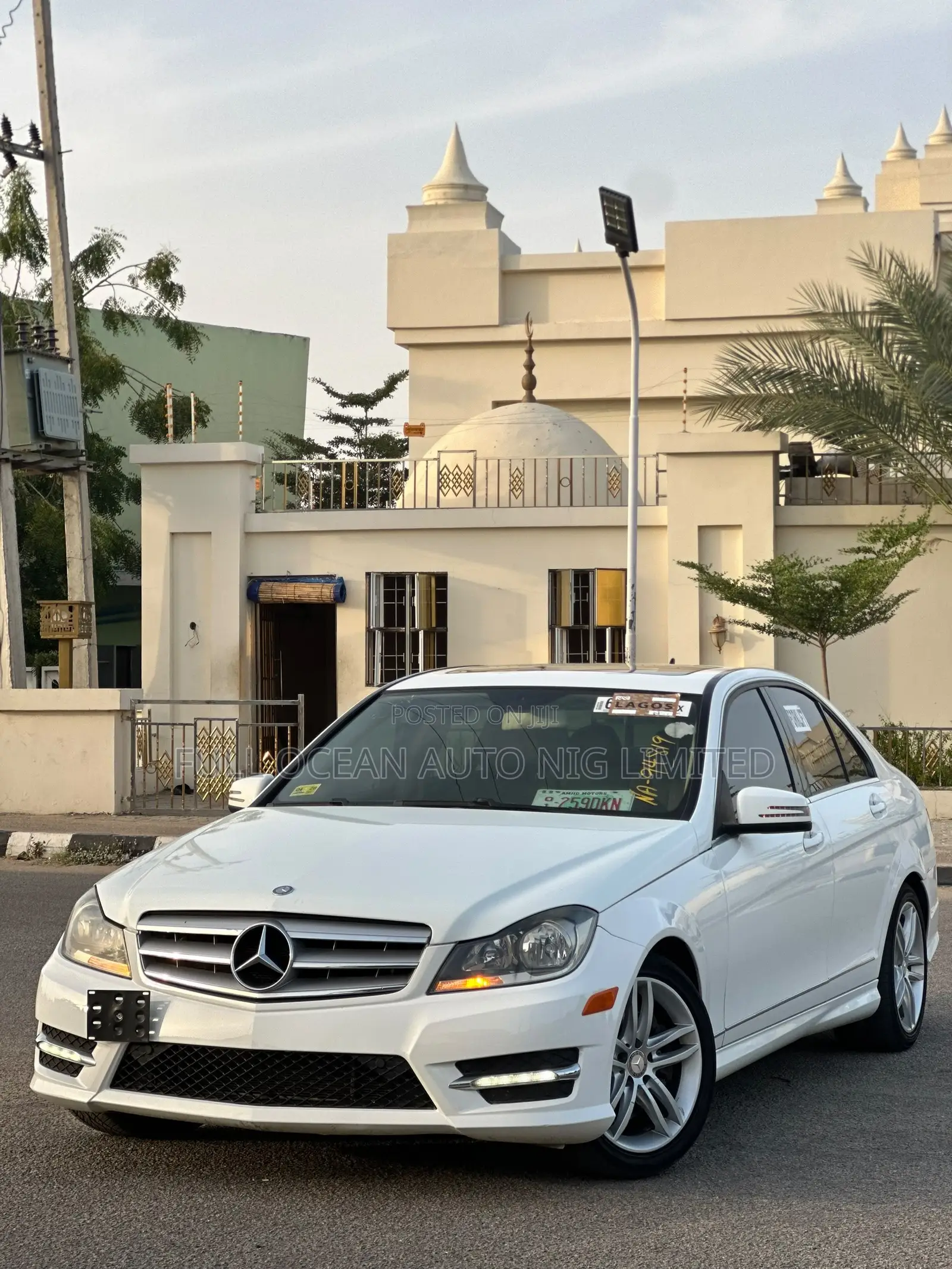 Mercedes-Benz C300 2013 White