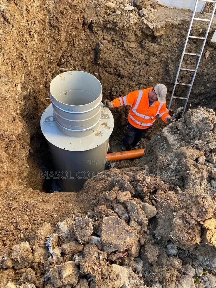 Concrete Drainage Chamber Construction
