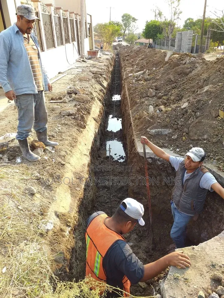 Sewer Manhole Construction Contractors