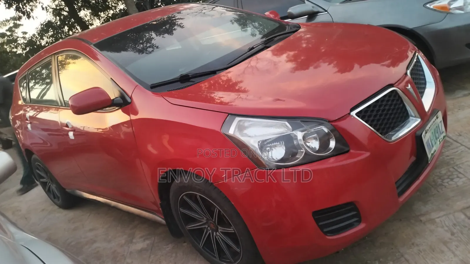 Pontiac Vibe 2009 Red