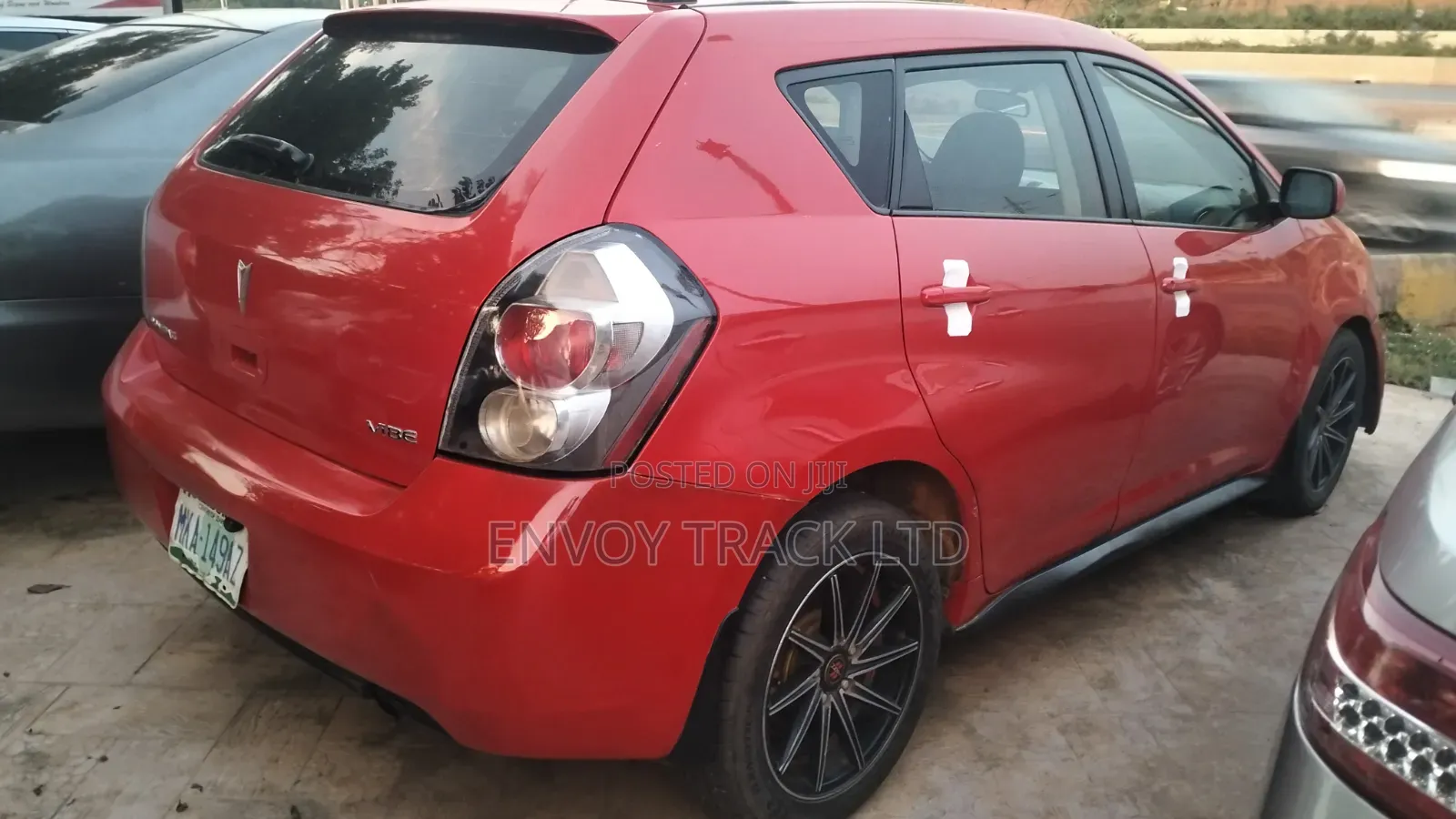 Pontiac Vibe 2009 Red