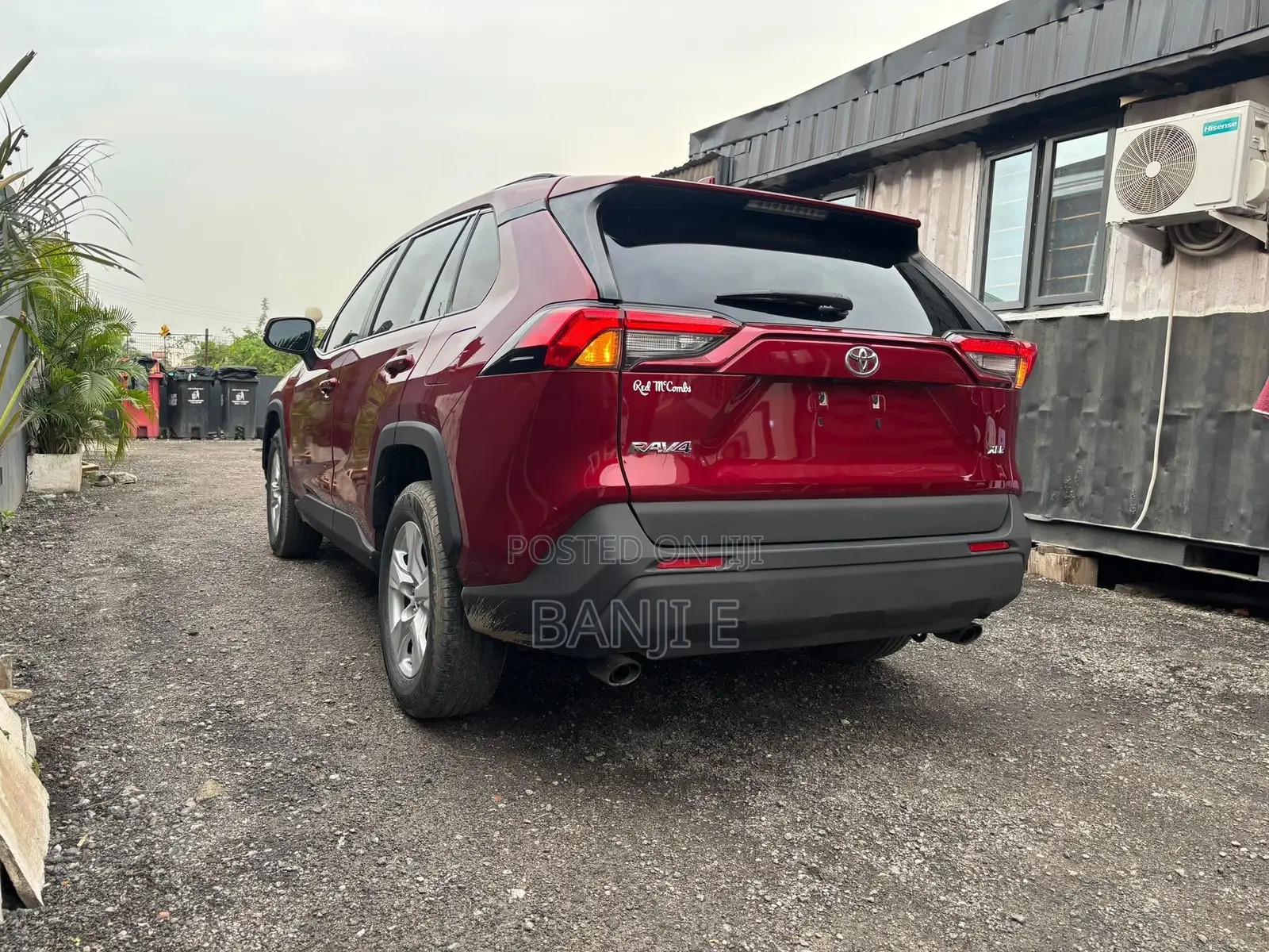 Toyota RAV4 XLE AWD 2019 Red