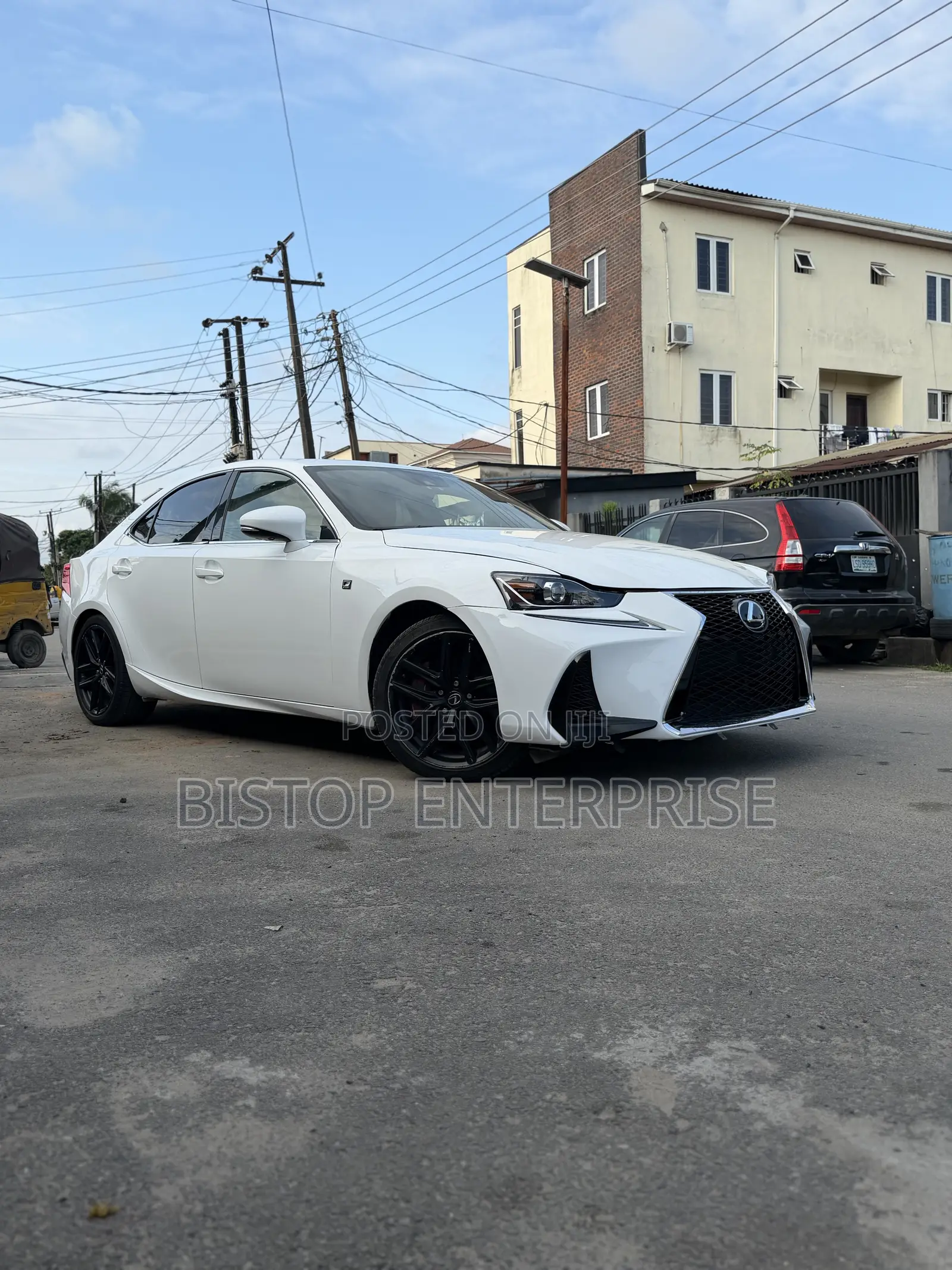 Lexus IS 300 AWD 2017 White
