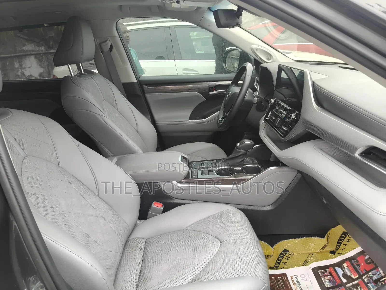 Toyota Highlander Platinum FWD 2020 Gray