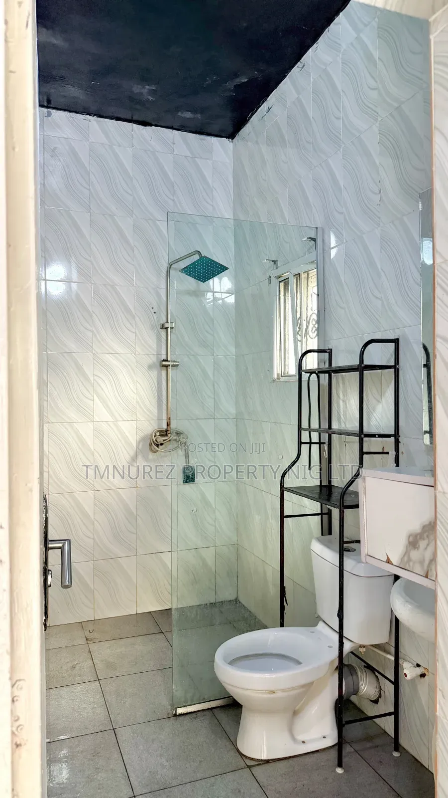 Studio Apartment in Ikate for rent