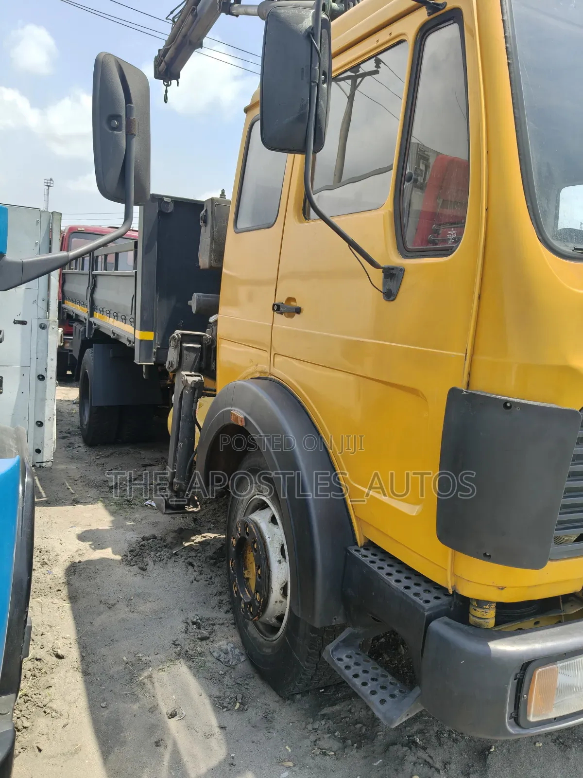 Mercedes Benz Hiab Truck 5 Tons