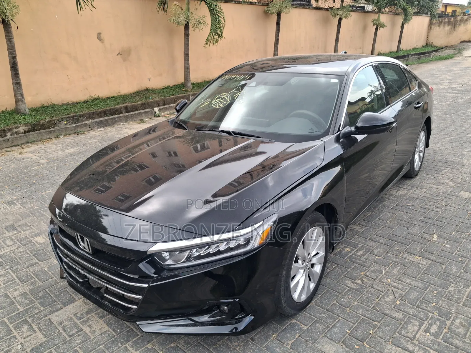 Honda Accord Touring 2.0T 2022 Black