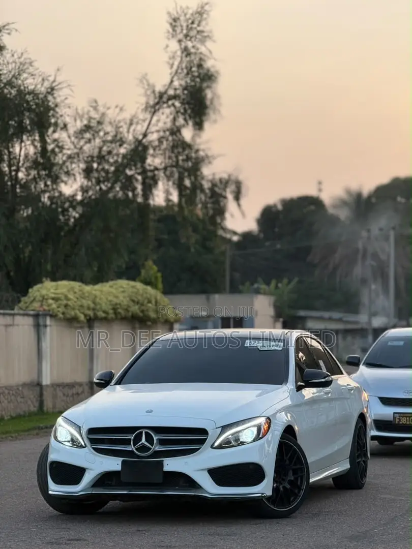 Mercedes-Benz C300 2016 White