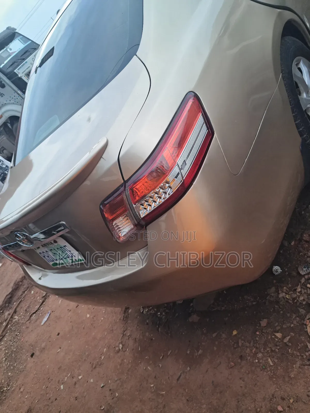 Toyota Camry 2008 Gold