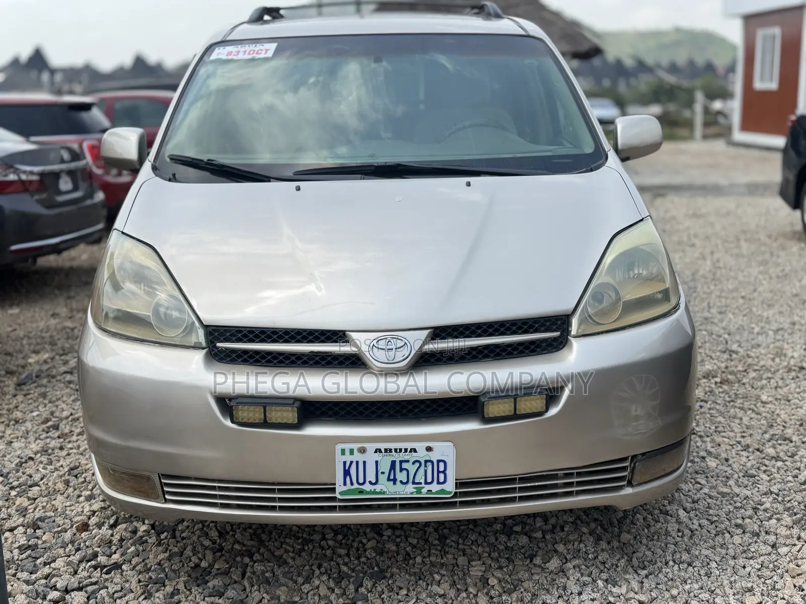 Toyota Sienna LE AWD 2005 Gold