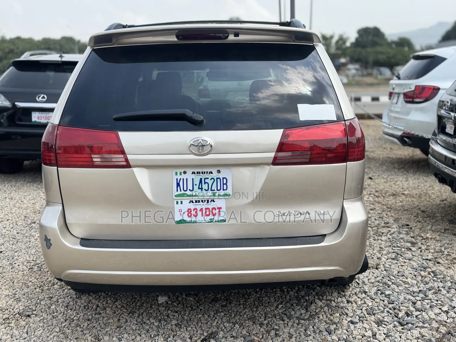Toyota Sienna LE AWD 2005 Gold