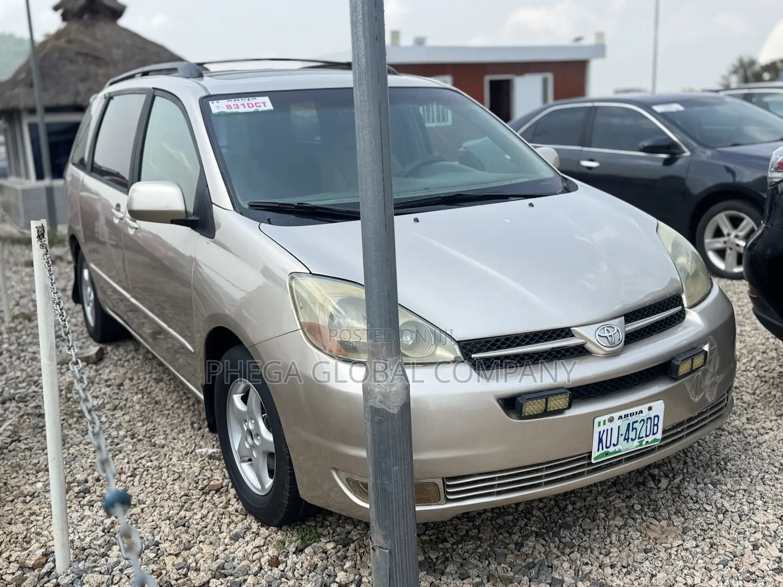 Toyota Sienna LE AWD 2005 Gold