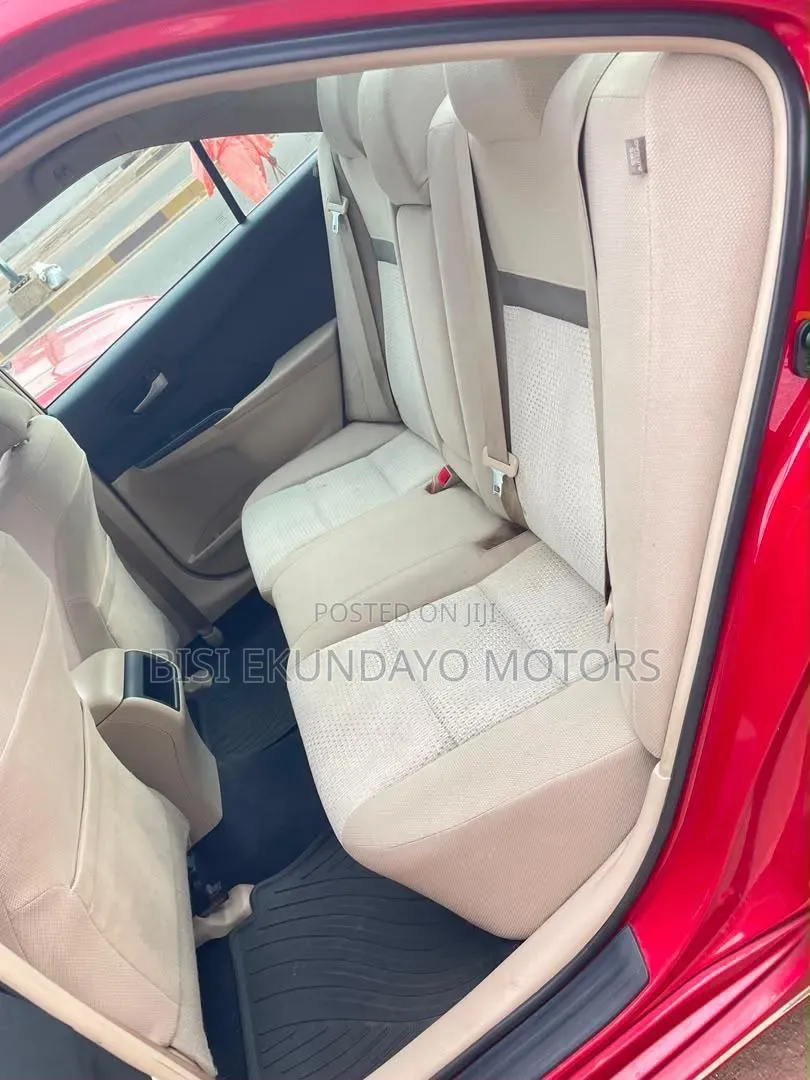 Toyota Camry L 4dr Sedan (2.5L 4cyl 6A) 2014 Red