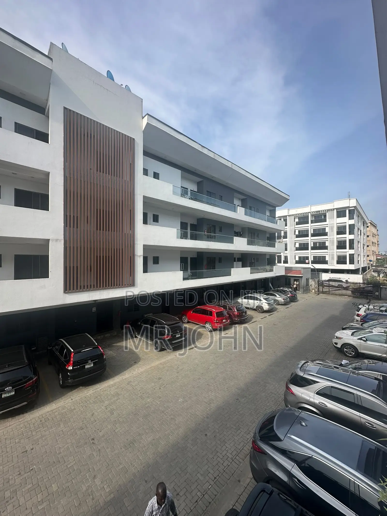Furnished 3bdrm Apartment in Ikate Brown Stone Pr, Lekki for sale