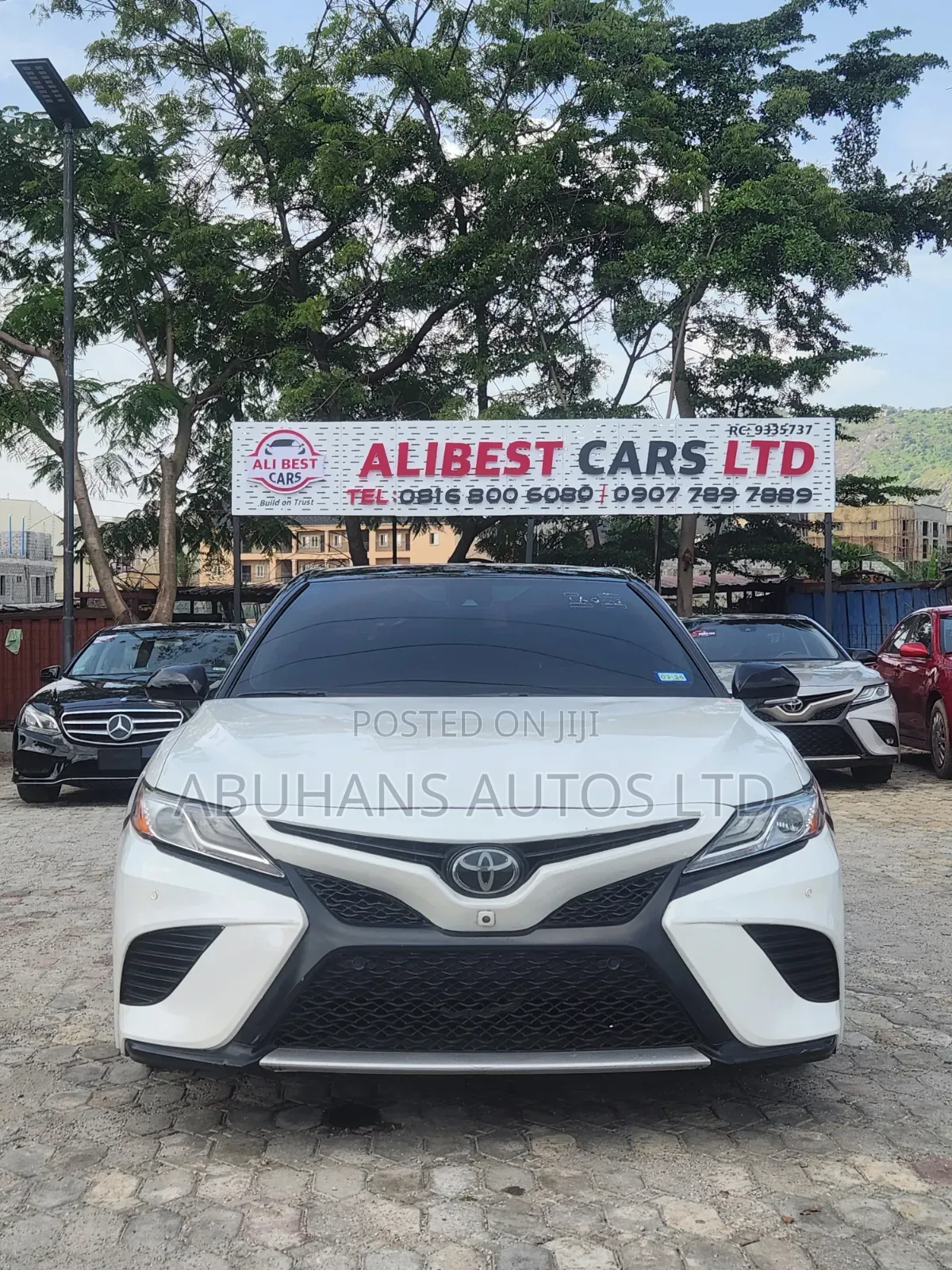 Toyota Camry XSE FWD 2020 White