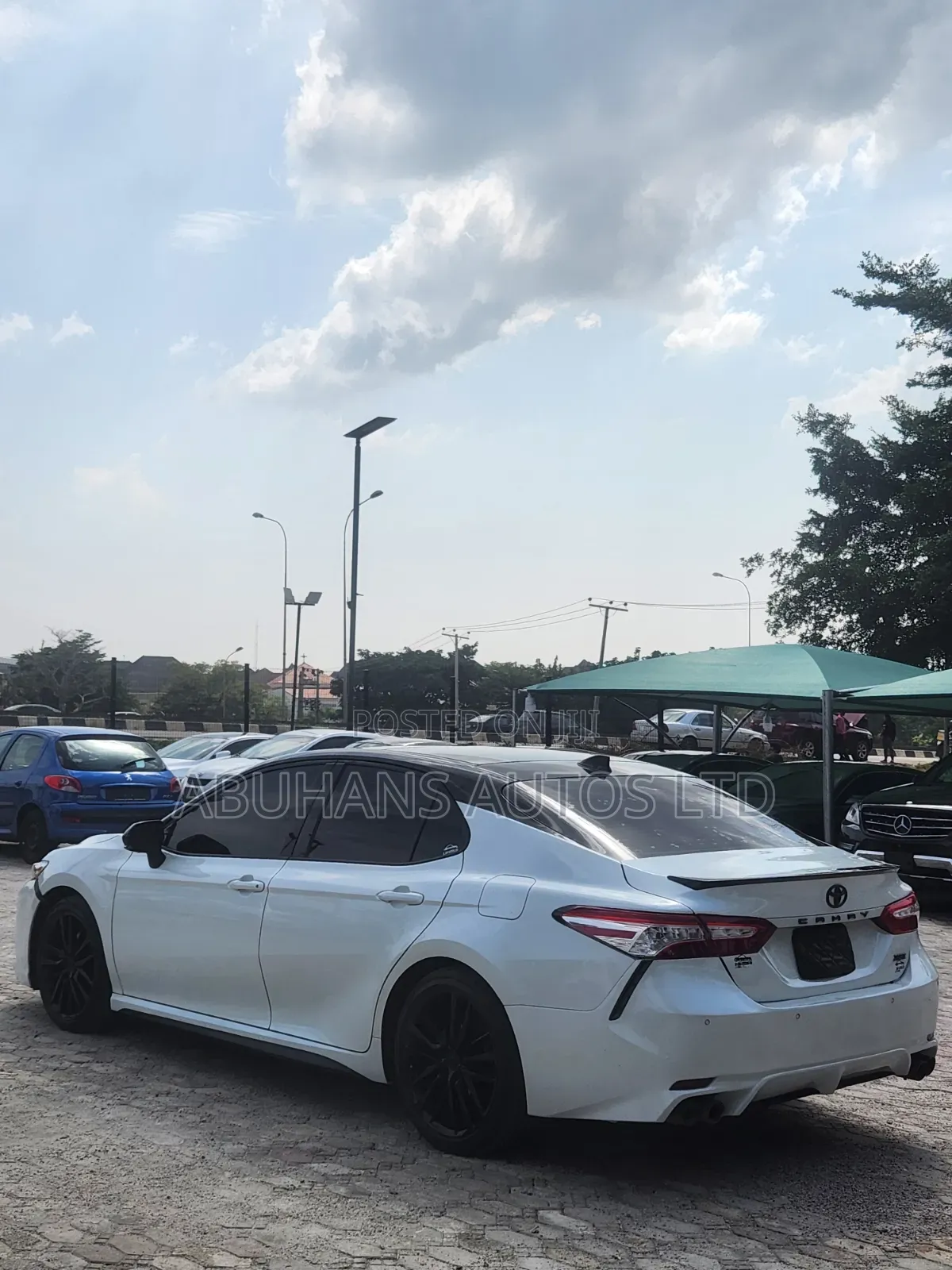Toyota Camry XSE FWD 2020 White