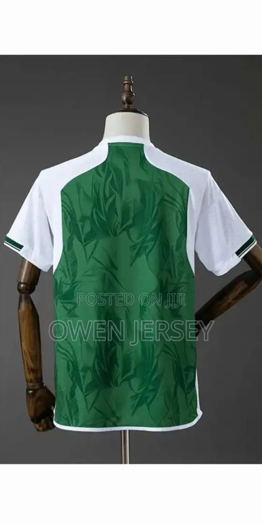 Arsenal FC Special Edition Jersey – Green With White Raglan Sleeves.