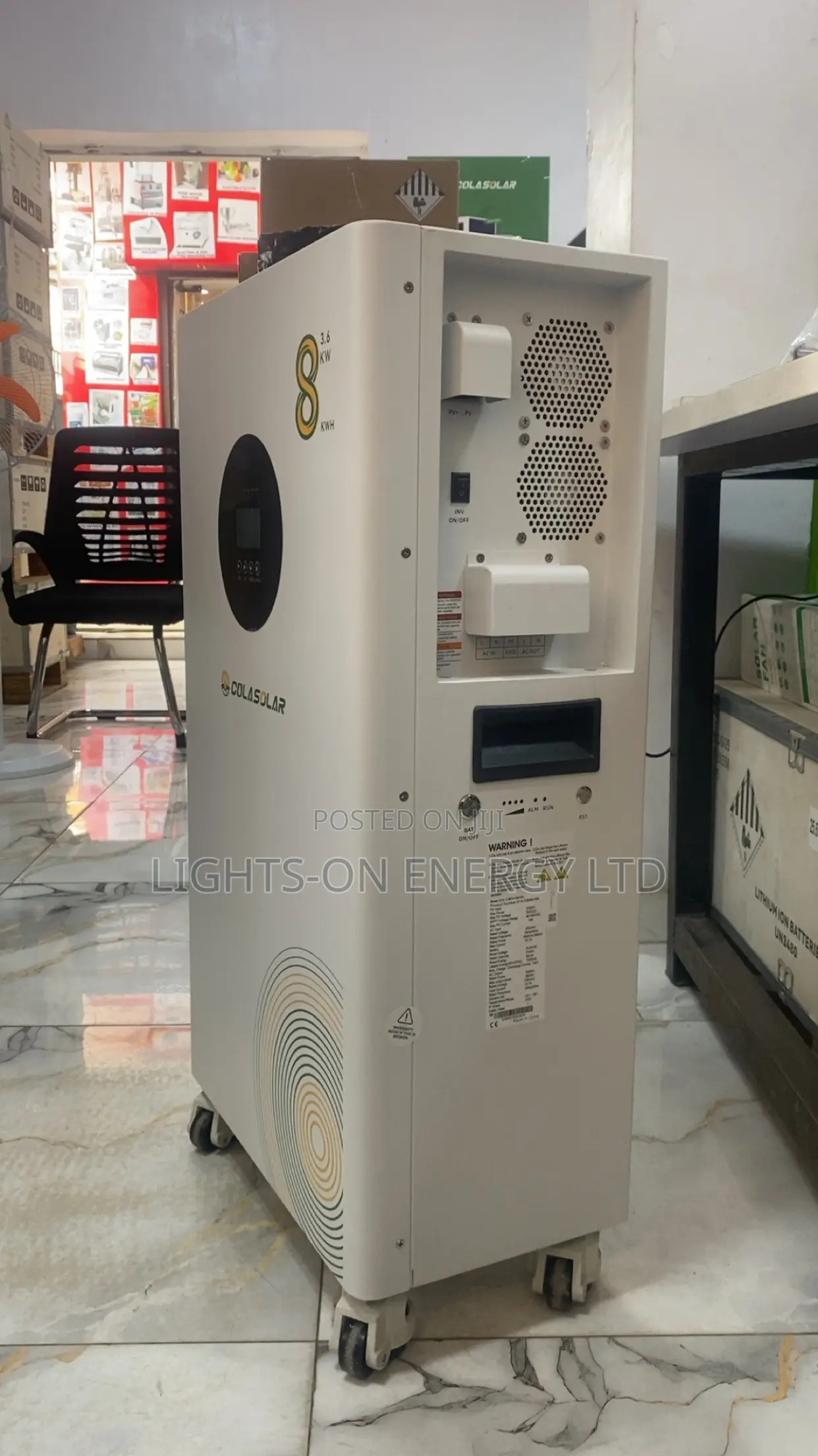 Cola8000 Solar Generator