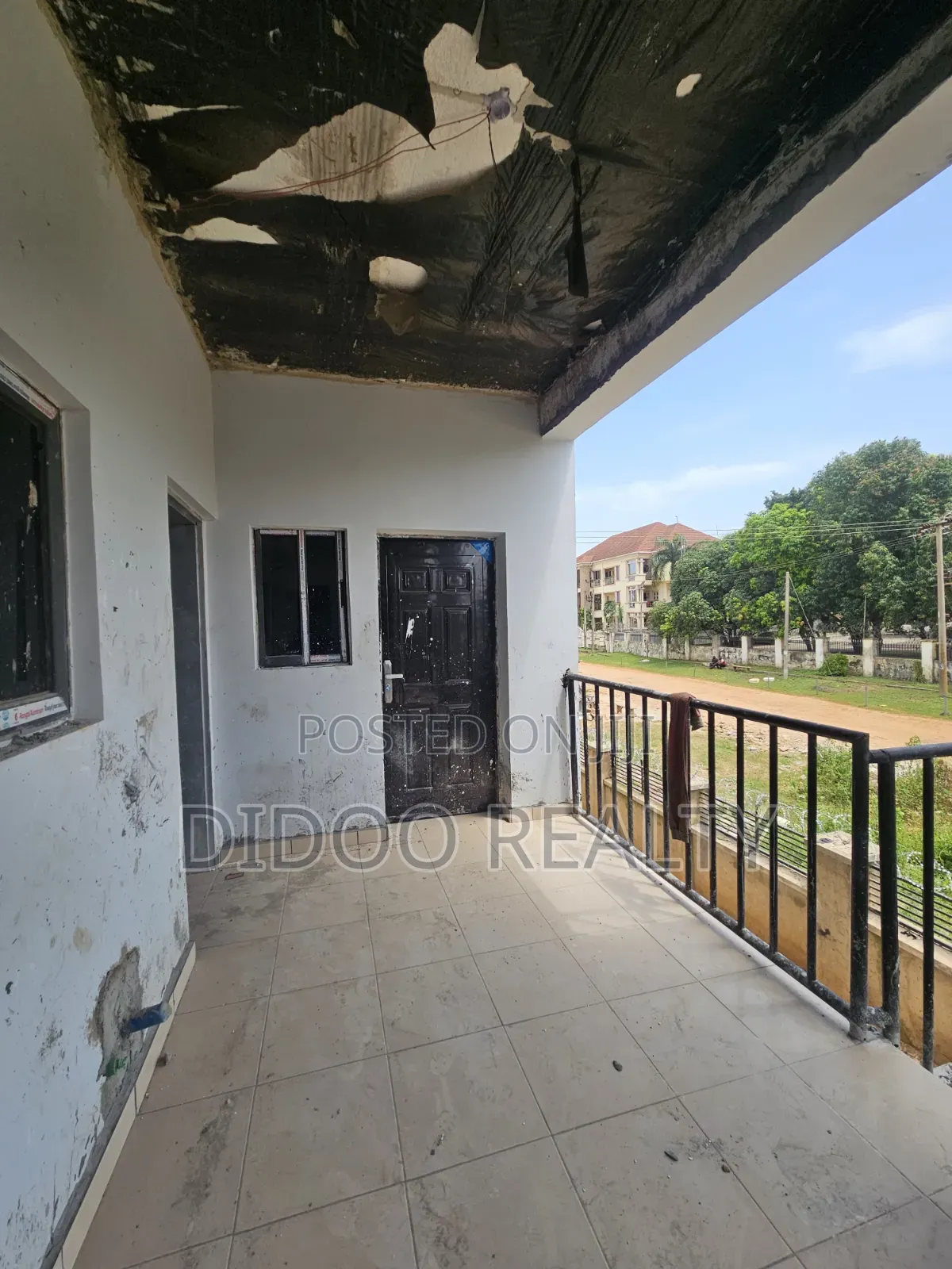 3bdrm Block of Flats in Mabushi for sale