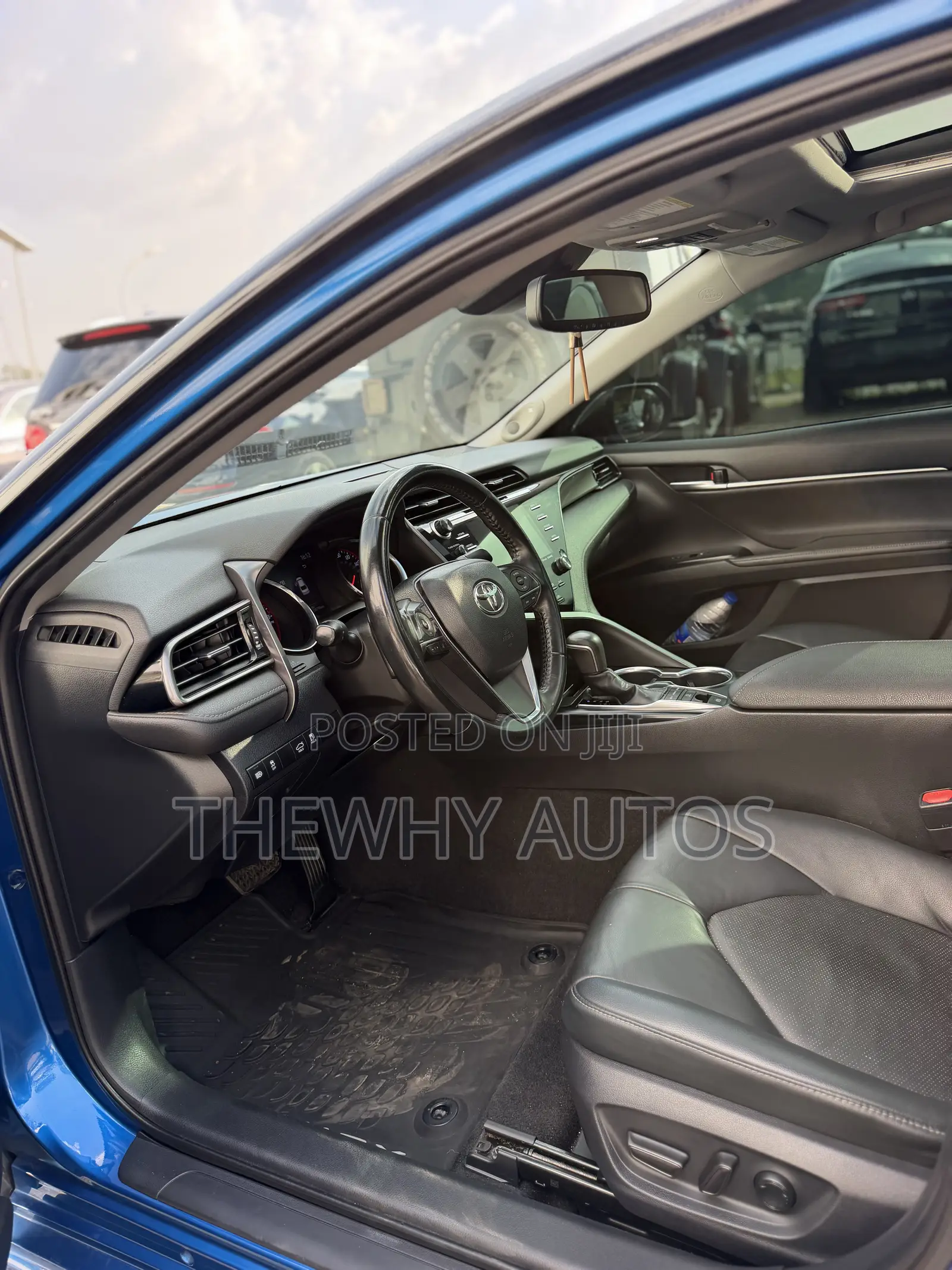 Toyota Camry XSE (2.5L 4cyl 8A) 2019 Blue
