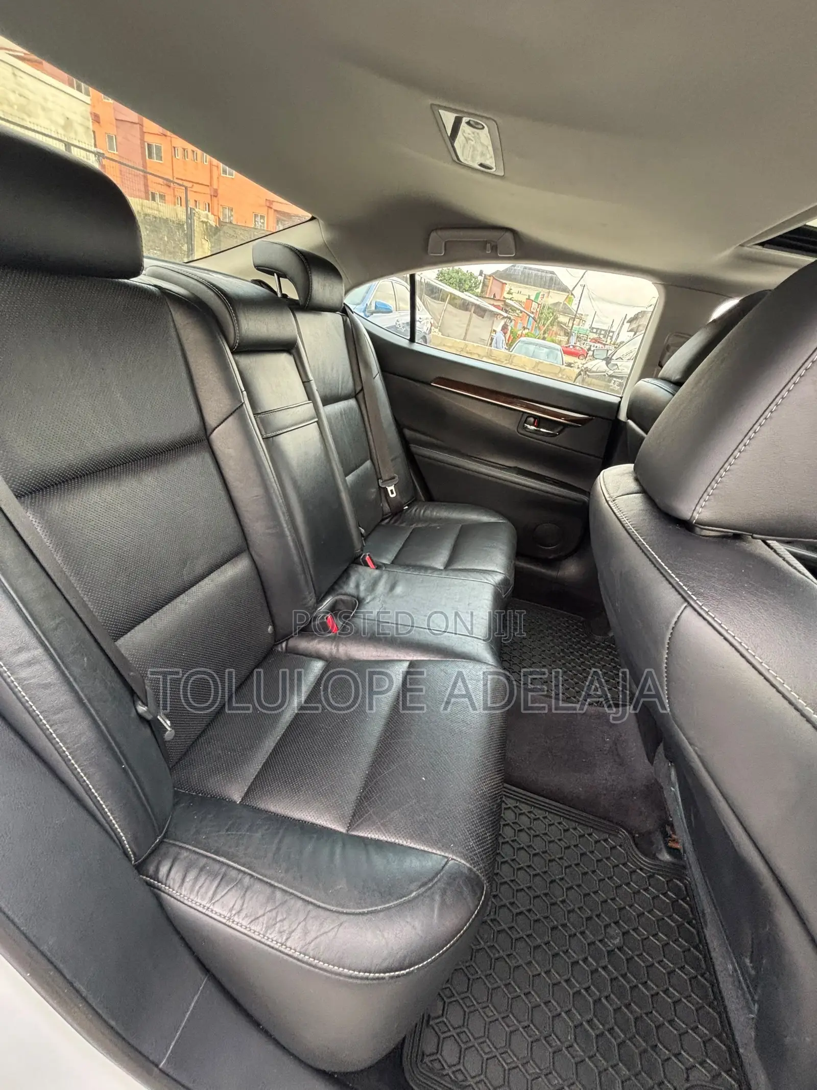 Lexus ES 350 FWD 2014 White
