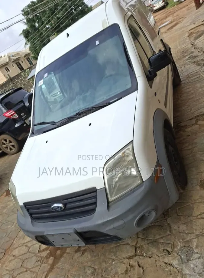Ford Transit Connect 2011 White