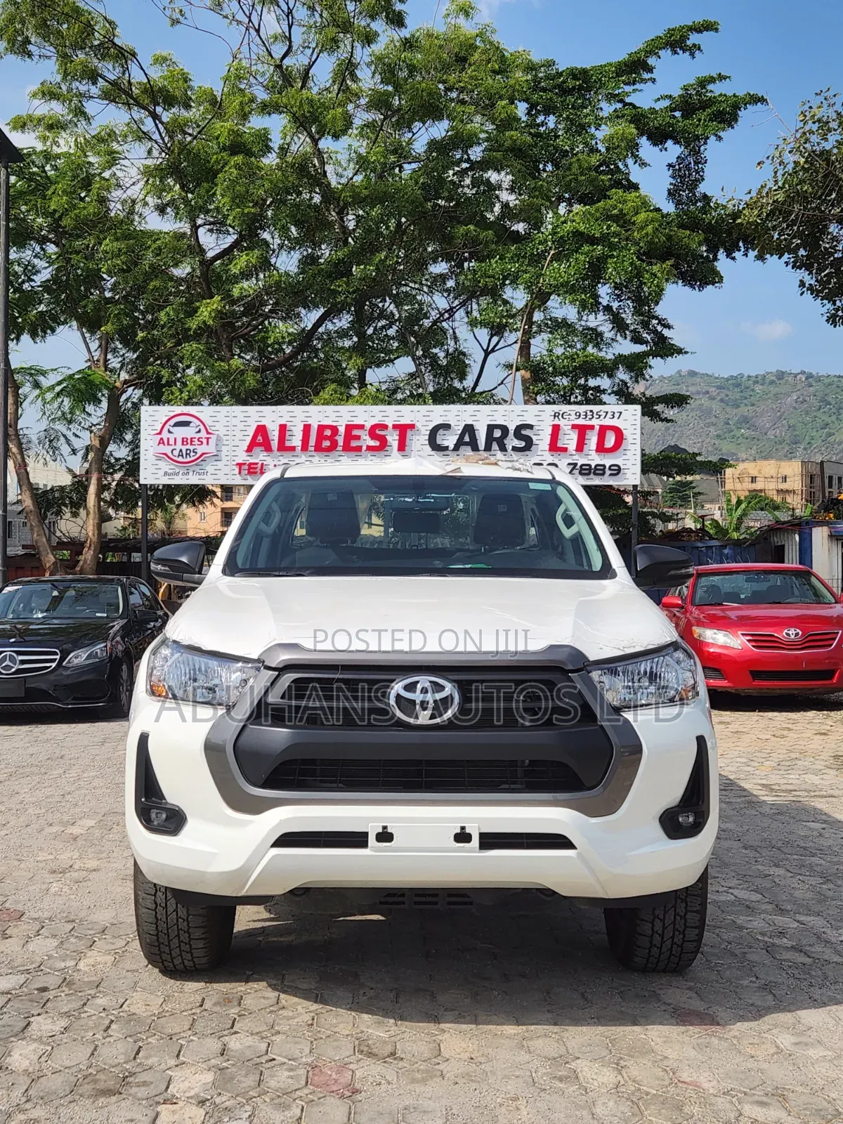 New Toyota Hilux 2026 White
