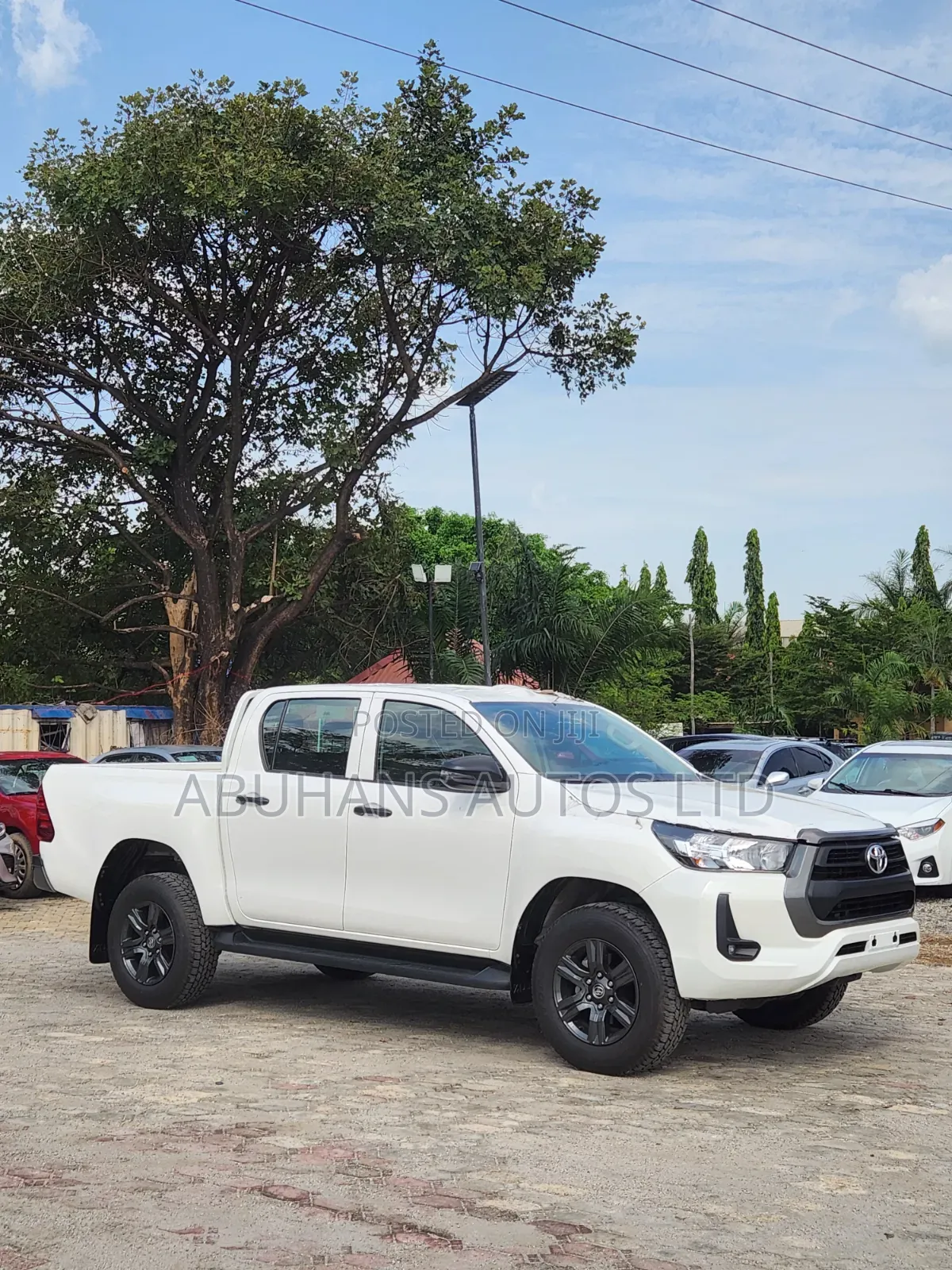 New Toyota Hilux 2026 White
