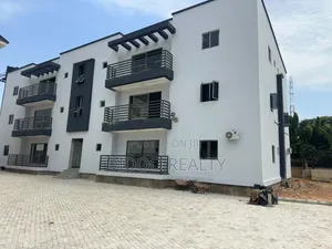 3bdrm Block of Flats in Mabushi for sale