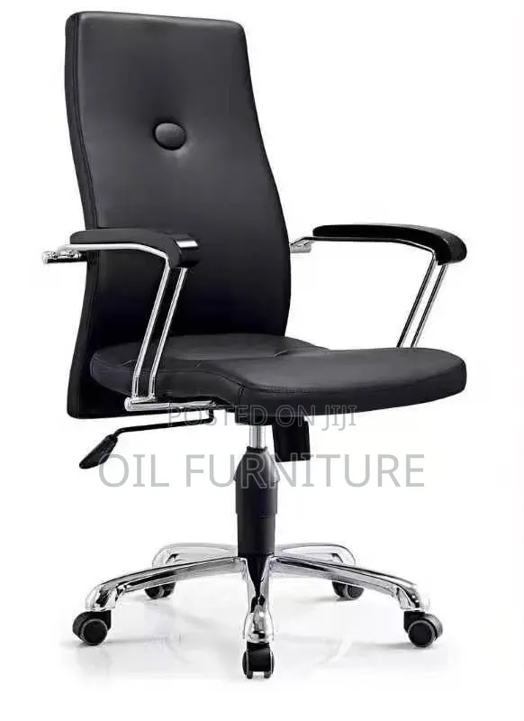 ​High-Back Executive Leather Office Chair –Ergonomic Swivel Desk Chair