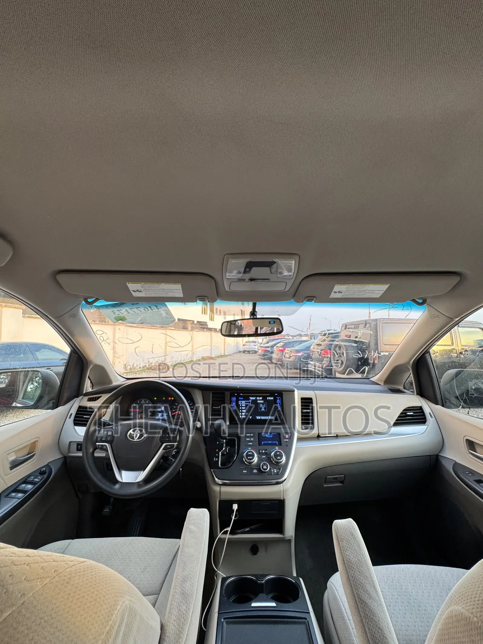 Toyota Sienna LE 7-Passenger 4dr Minivan AWD (3.5L 6cyl 6A) 2015